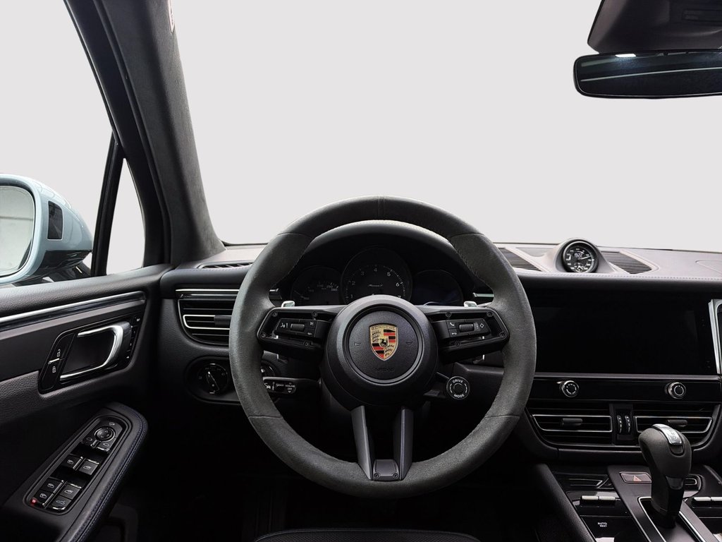 Porsche Macan  2025 à Laval, Québec - 14 - w1024h768px