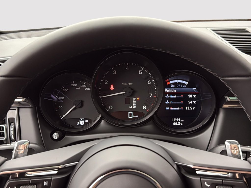Porsche Macan  2025 à Laval, Québec - 17 - w1024h768px
