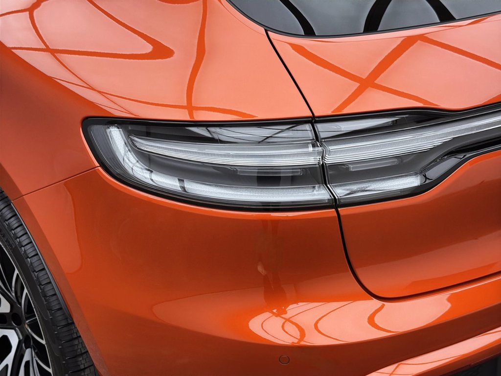 Porsche Macan  2025 à Laval, Québec - 8 - w1024h768px