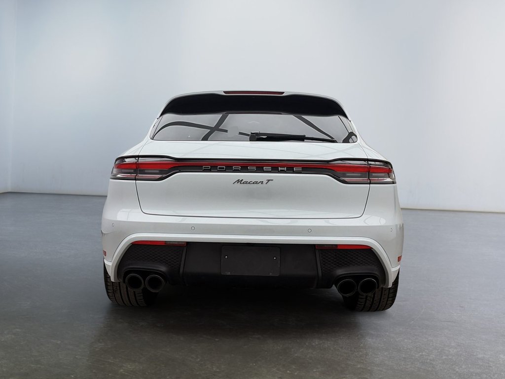 2025 Porsche Macan in Laval, Quebec - 6 - w1024h768px