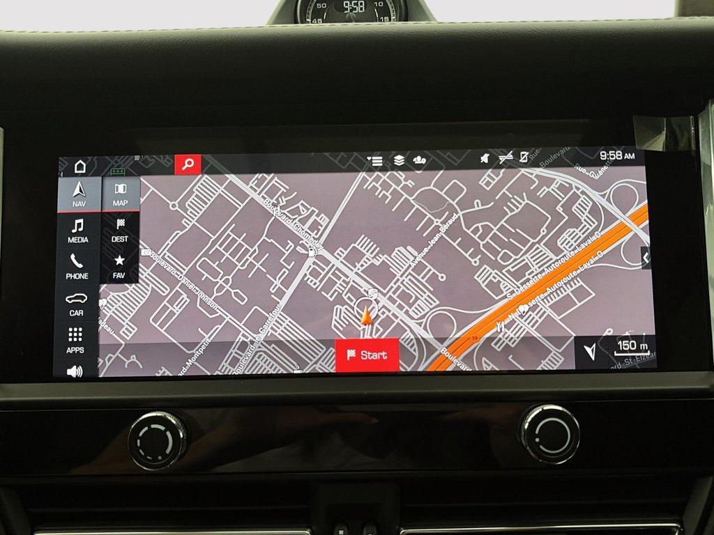 2025 Porsche Macan in Laval, Quebec - 21 - w1024h768px