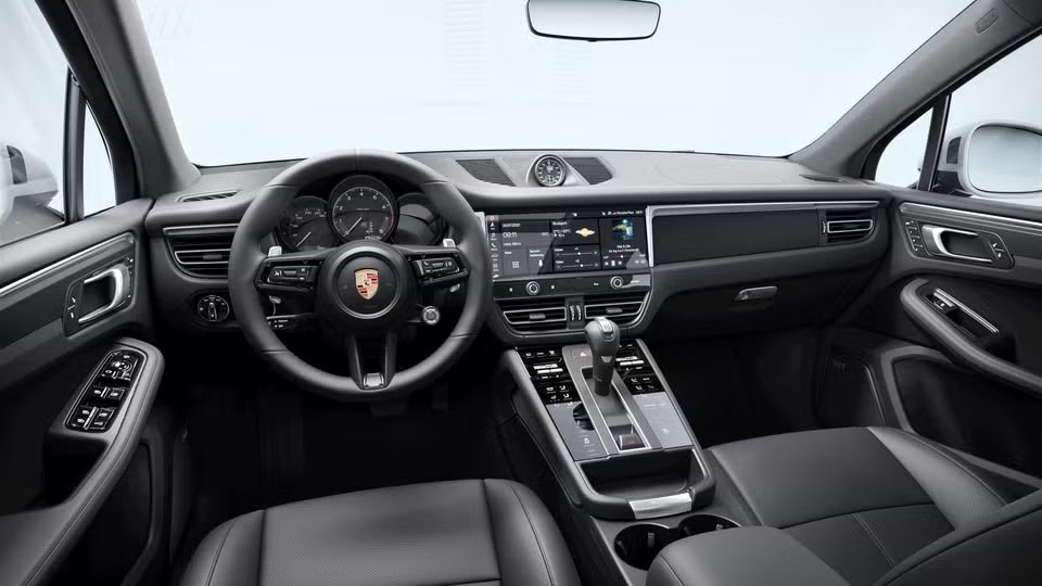 Porsche Macan  2025 à Laval, Québec - 2 - w1024h768px