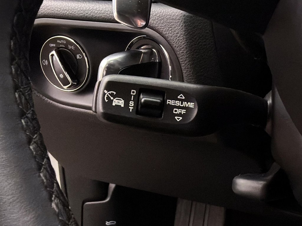 Porsche Macan  2025 à Laval, Québec - 16 - w1024h768px