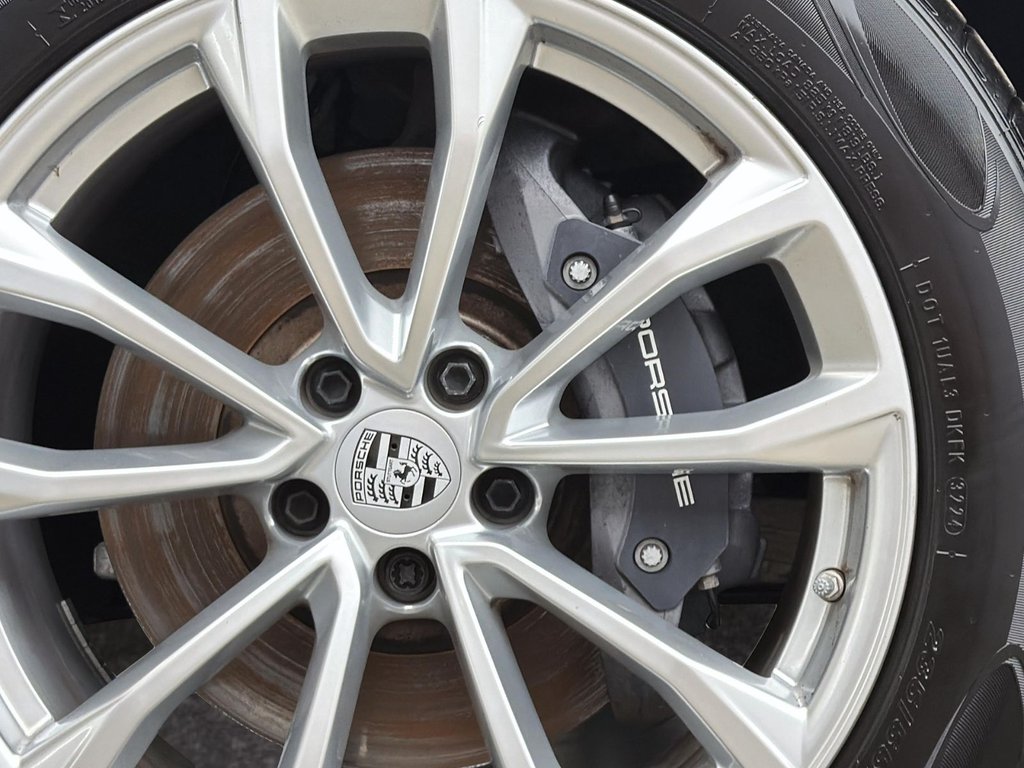 Porsche Macan  2025 à Laval, Québec - 11 - w1024h768px