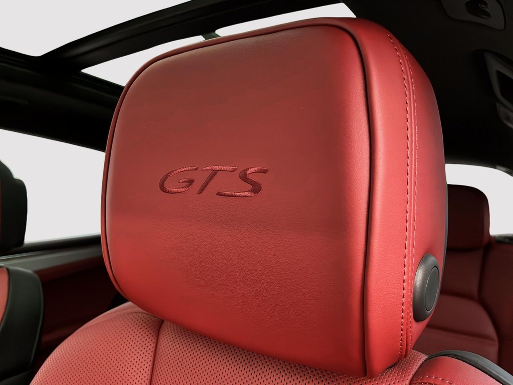 Porsche Macan GTS 2026 à Laval, Québec - 23 - w1024h768px