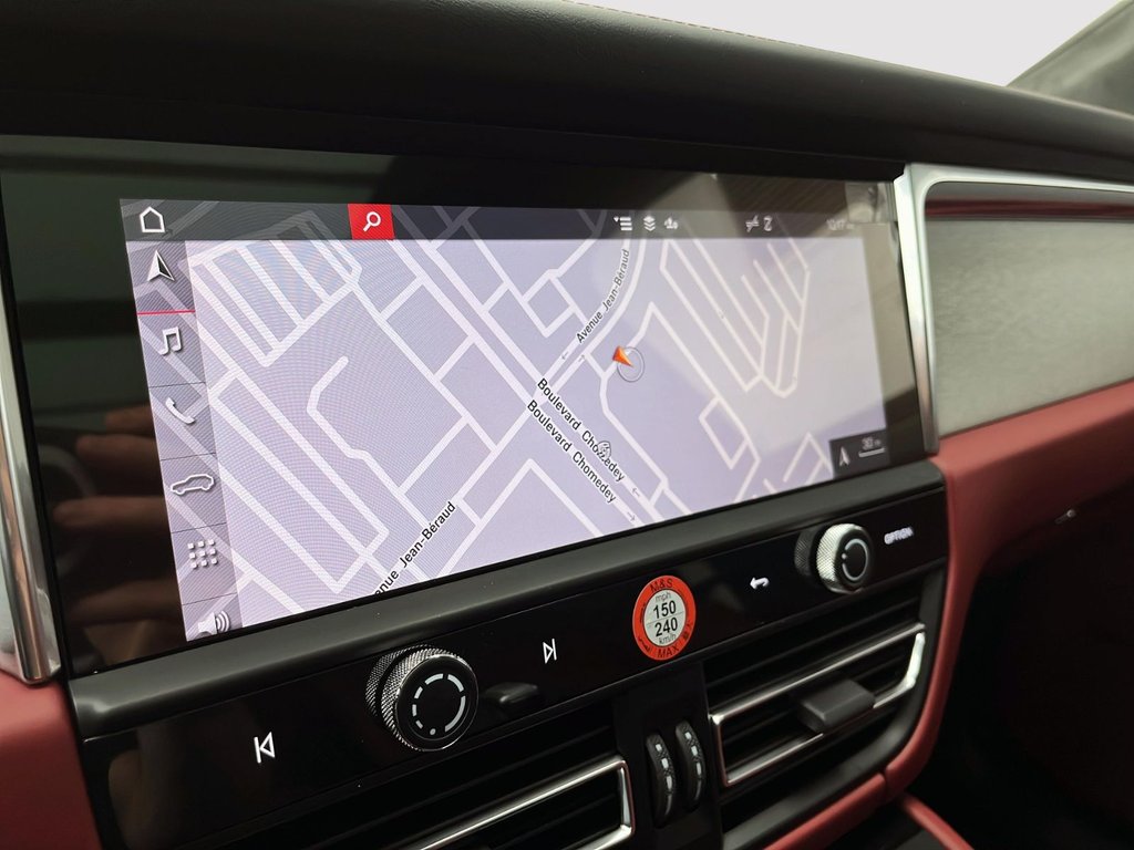 Porsche Macan GTS 2026 à Laval, Québec - 21 - w1024h768px