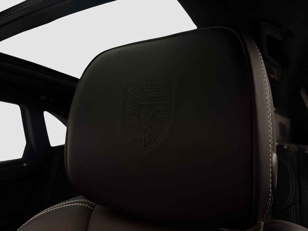 Porsche Macan  2026 à Laval, Québec - 25 - w1024h768px
