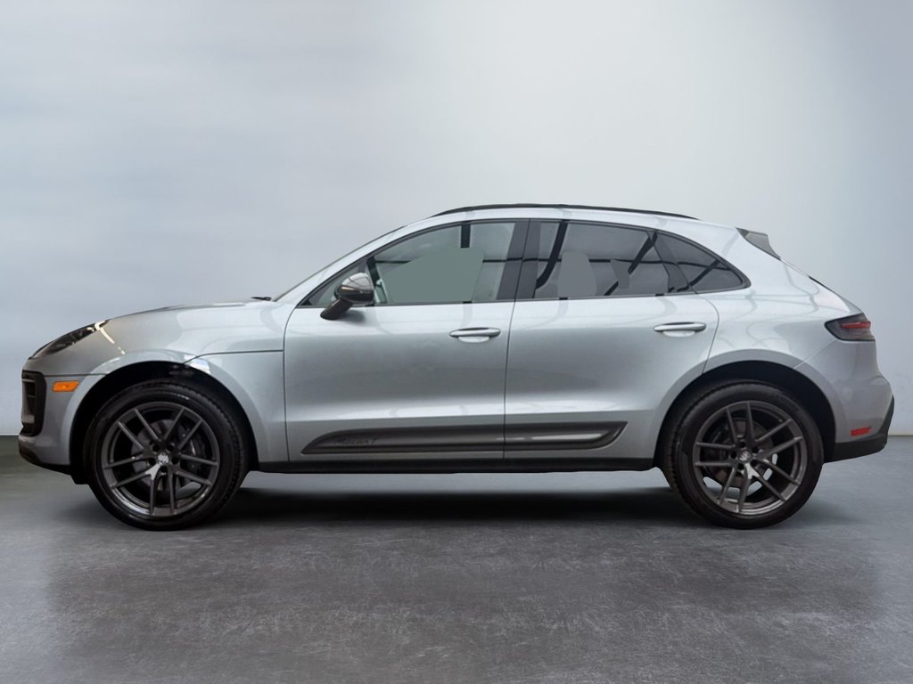 Porsche Macan  2026 à Laval, Québec - 2 - w1024h768px