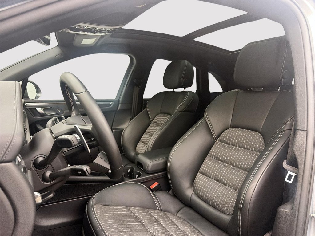Porsche Macan  2026 à Laval, Québec - 13 - w1024h768px