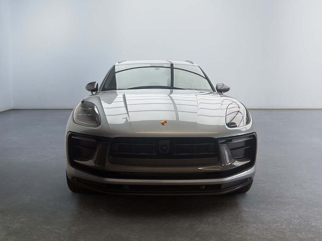 Porsche Macan  2026 à Laval, Québec - 5 - w1024h768px