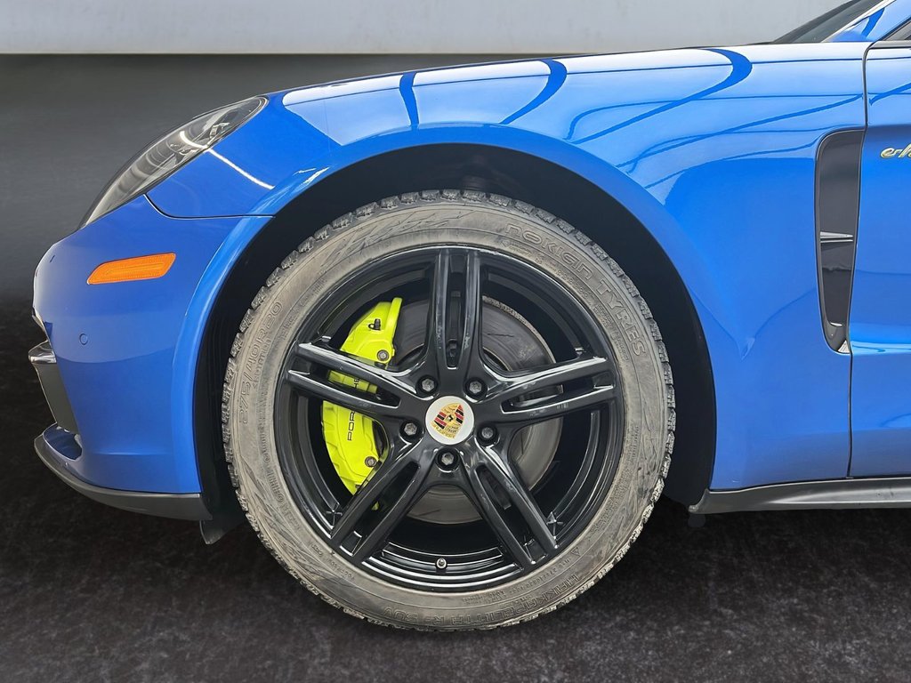 2018 Porsche Panamera 4 in Laval, Quebec - 10 - w1024h768px
