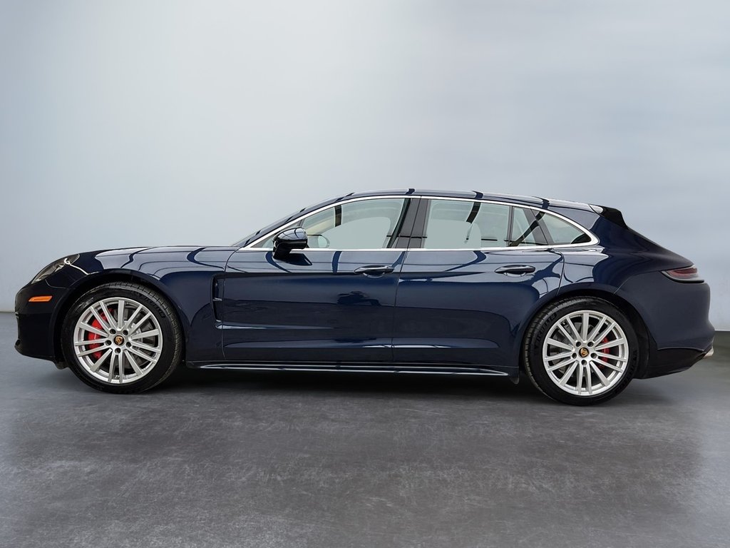 2022  Panamera 4S Sport Turismo AWD in Laval, Quebec - 2 - w1024h768px