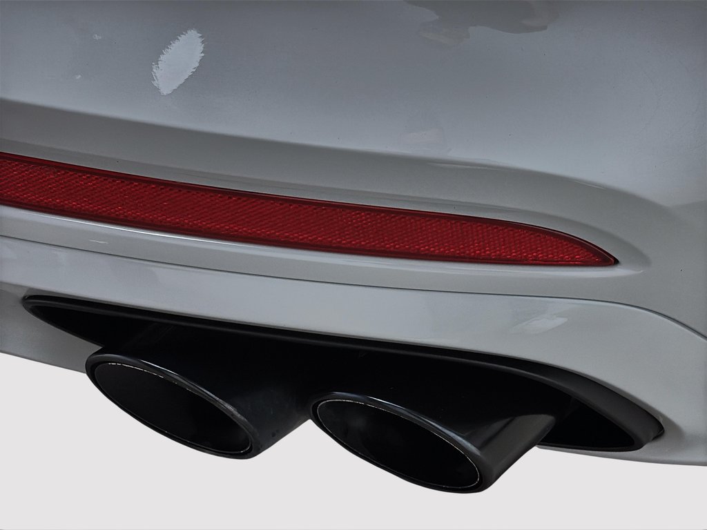 Porsche Panamera GTS V8 Sport Turismo Premium Package 2023 à Laval, Québec - 15 - w1024h768px