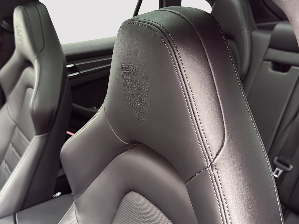 Porsche Panamera GTS V8 Sport Turismo Premium Package 2023 à Laval, Québec - 30 - w1024h768px