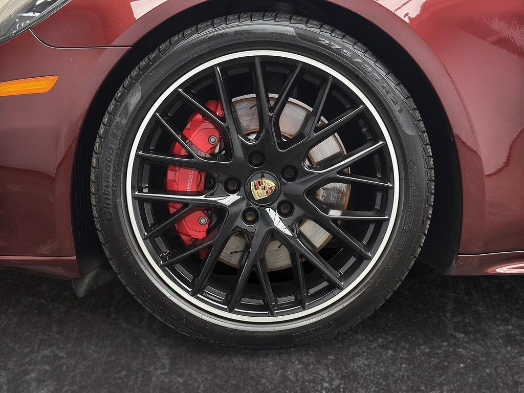 Porsche Panamera GTS w/Assistance Package 2023 à Laval, Québec - 7 - w1024h768px