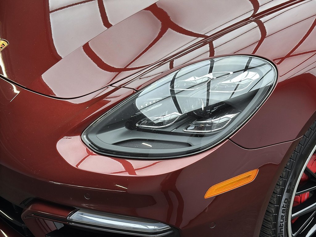 Porsche Panamera GTS w/Assistance Package 2023 à Laval, Québec - 11 - w1024h768px