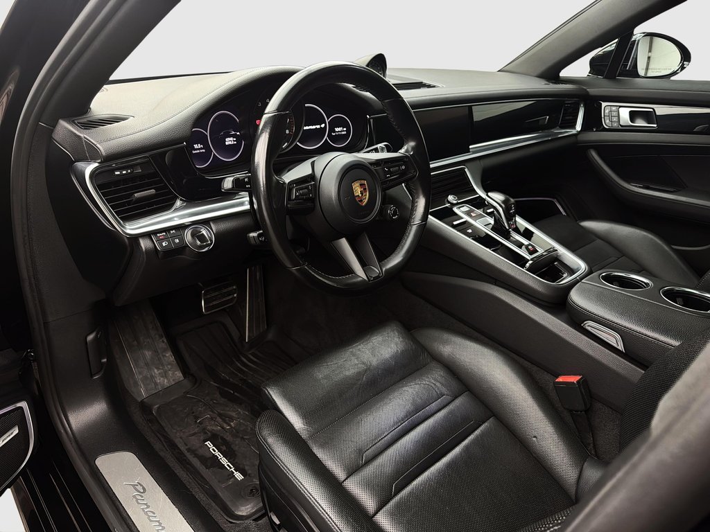 Porsche Panamera 4 E-Hybrid Premium Package 2023 à Laval, Québec - 14 - w1024h768px