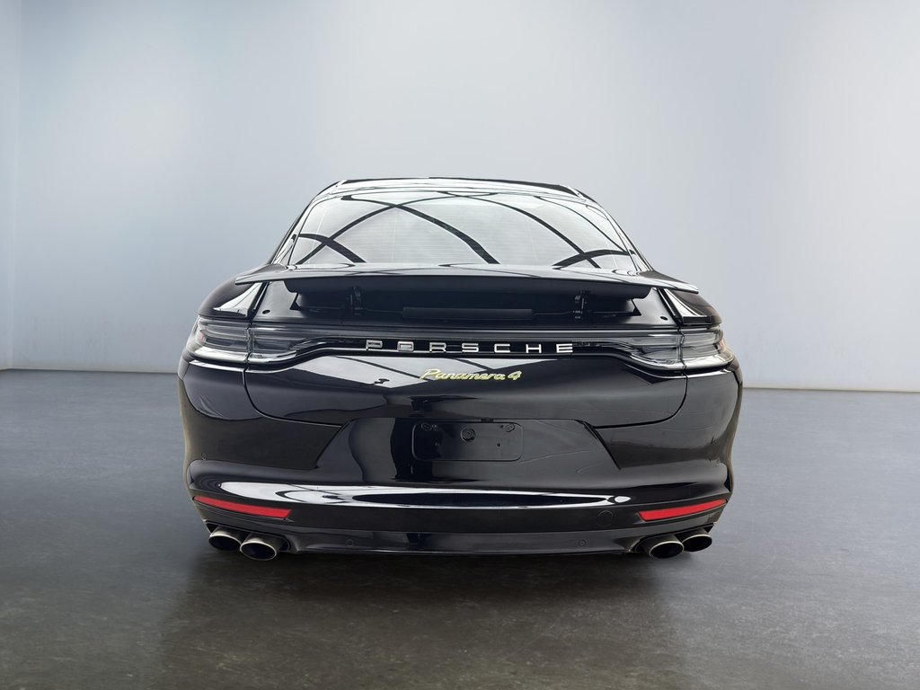 Porsche Panamera 4 E-Hybrid Premium Package 2023 à Laval, Québec - 4 - w1024h768px