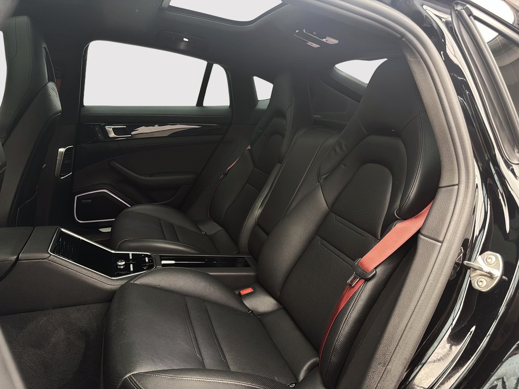 Porsche Panamera 4 E-Hybrid Premium Package 2023 à Laval, Québec - 26 - w1024h768px