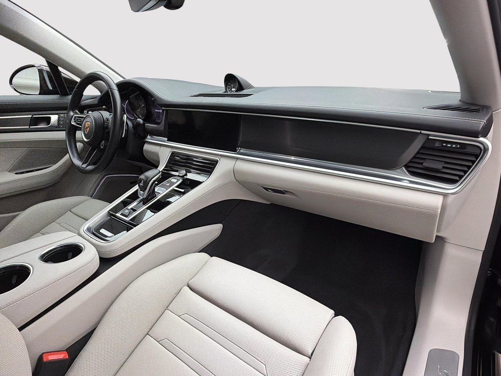 2023 Porsche Panamera 4S E-Hybrid AWD in Laval, Quebec - 24 - w1024h768px