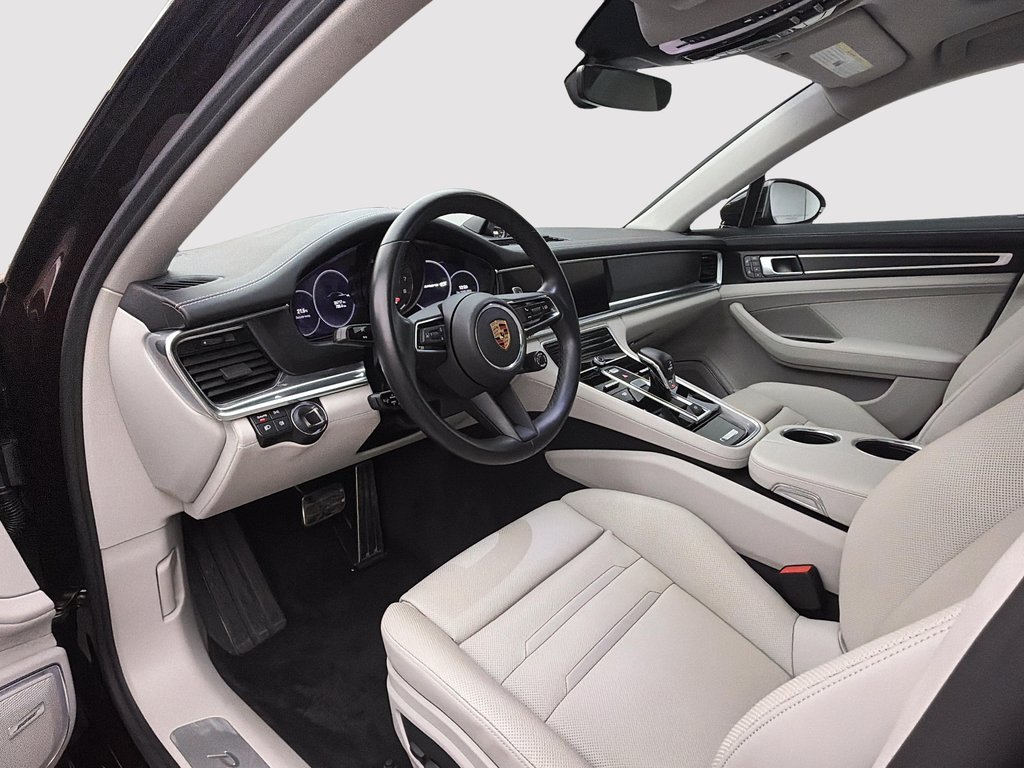 2023 Porsche Panamera 4S E-Hybrid AWD in Laval, Quebec - 13 - w1024h768px
