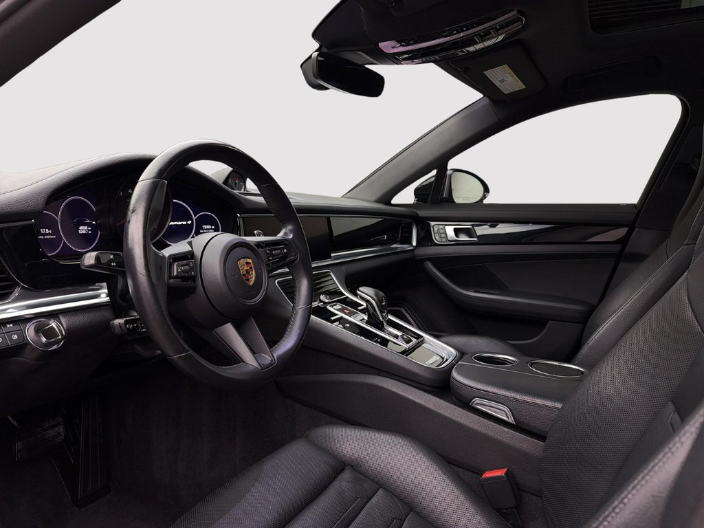 2023 Porsche Panamera in Laval, Quebec - 12 - w1024h768px