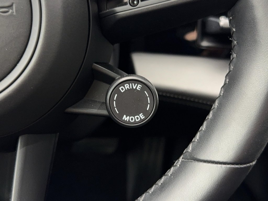Porsche Taycan 4S  Premium Package,  Adaptive Cruise Control 2020 à Laval, Québec - 31 - w1024h768px