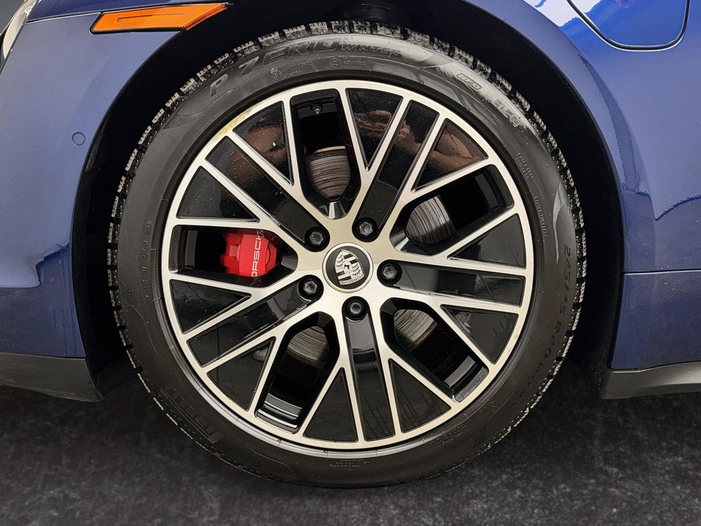 Porsche Taycan 4S  Premium Package,  Adaptive Cruise Control 2020 à Laval, Québec - 7 - w1024h768px
