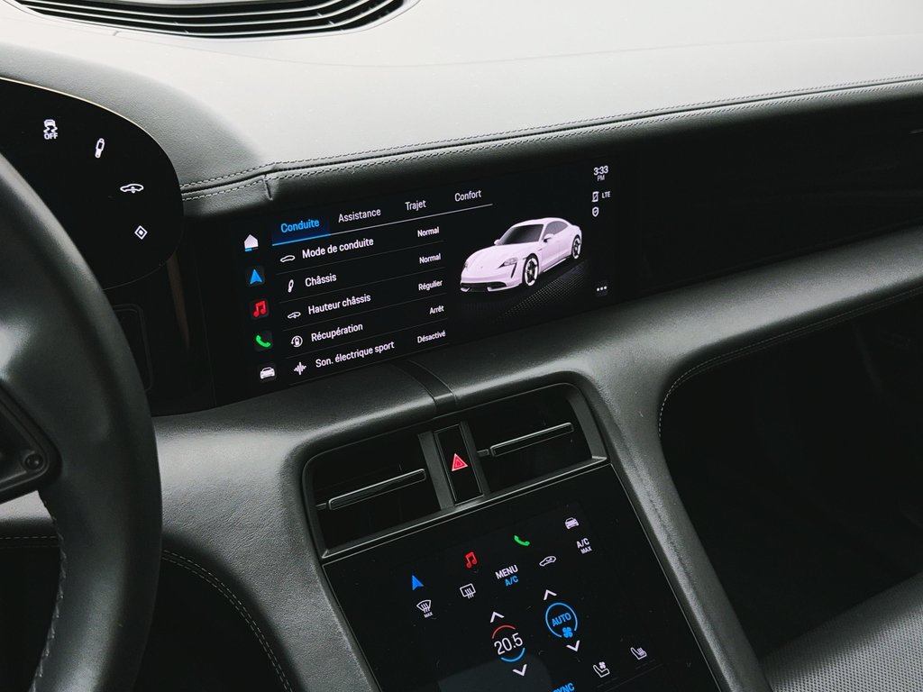 Porsche Taycan 4S  Premium Package,  Adaptive Cruise Control 2020 à Laval, Québec - 18 - w1024h768px