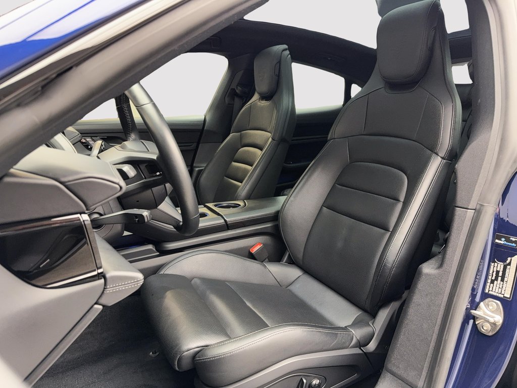 Porsche Taycan 4S  Premium Package,  Adaptive Cruise Control 2020 à Laval, Québec - 14 - w1024h768px