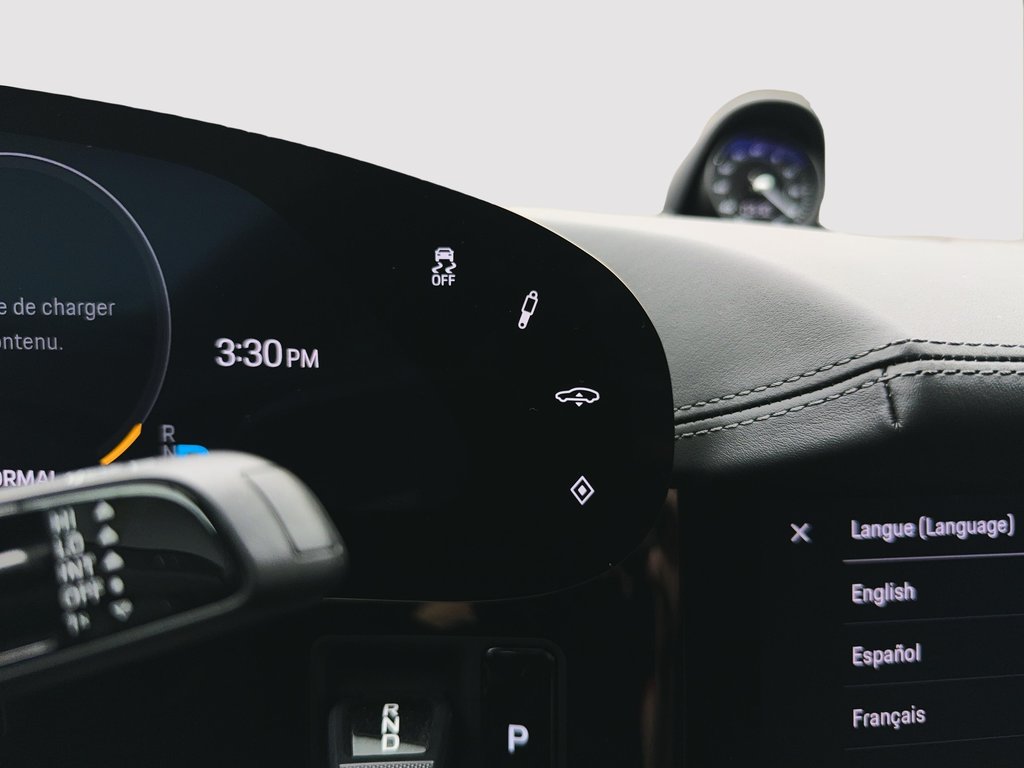 Porsche Taycan 4S  Premium Package,  Adaptive Cruise Control 2020 à Laval, Québec - 30 - w1024h768px