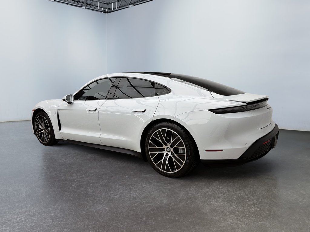 2020 Porsche Taycan 4S Performance Battery Plus in Laval, Quebec - 3 - w1024h768px