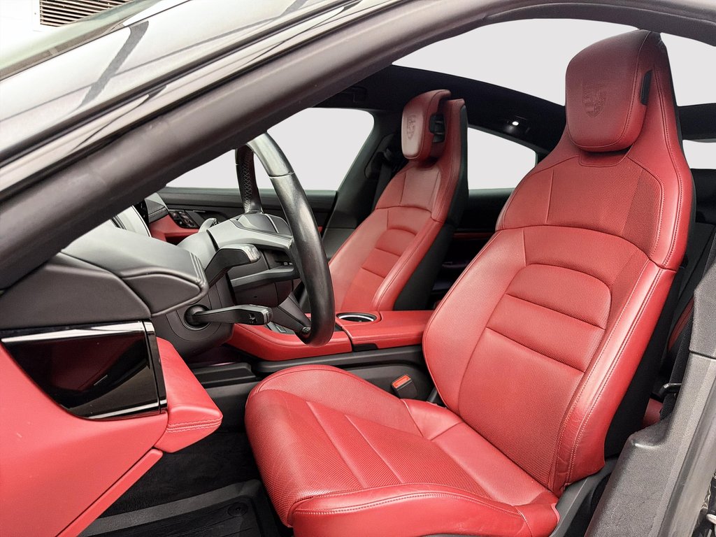 Porsche Taycan 4S Sedan 2020 à Laval, Québec - 13 - w1024h768px