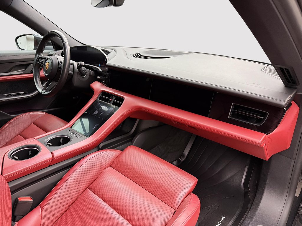 Porsche Taycan 4S Sedan 2020 à Laval, Québec - 20 - w1024h768px