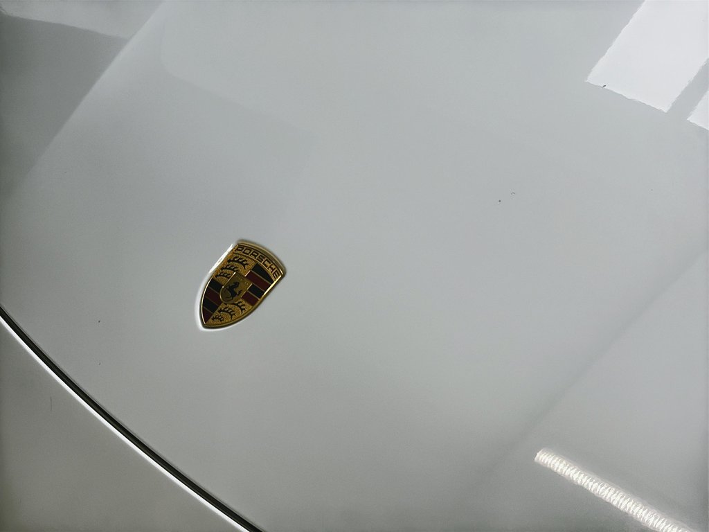 Porsche Taycan 4S Performance Package 2021 à Laval, Québec - 7 - w1024h768px