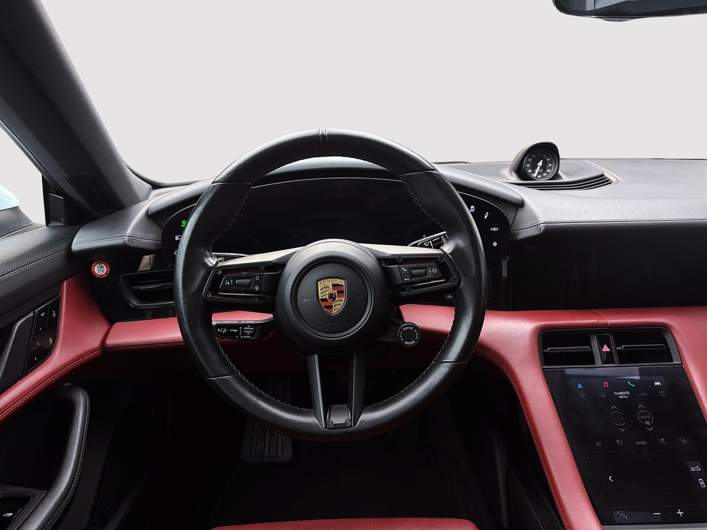 Porsche Taycan 4S Performance Package 2021 à Laval, Québec - 15 - w1024h768px