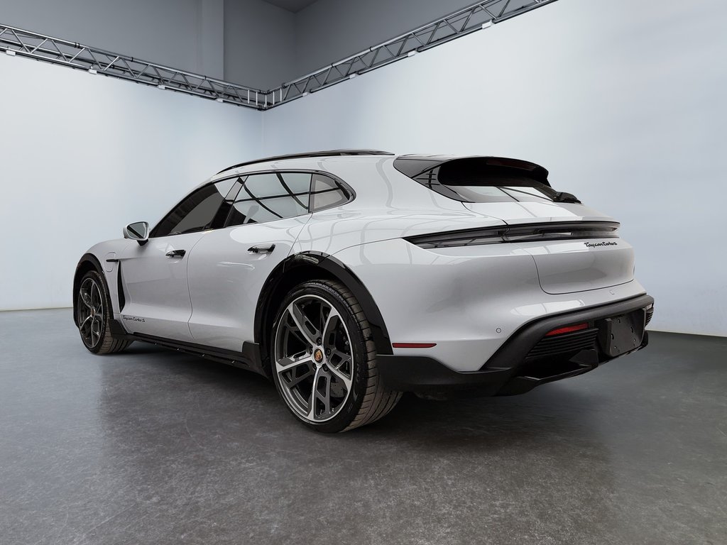 Porsche Taycan Turbo S Cross Turismo AWD 2022 à Laval, Québec - 3 - w1024h768px