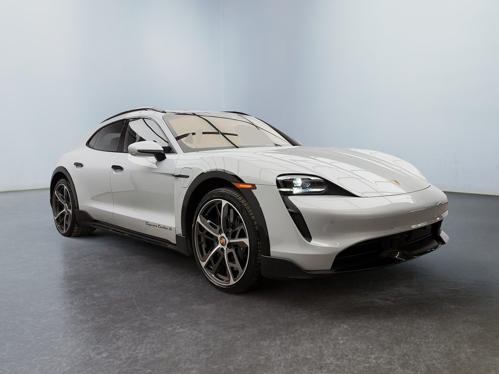 Porsche Taycan Turbo S Cross Turismo AWD 2022 à Laval, Québec - 5 - w1024h768px