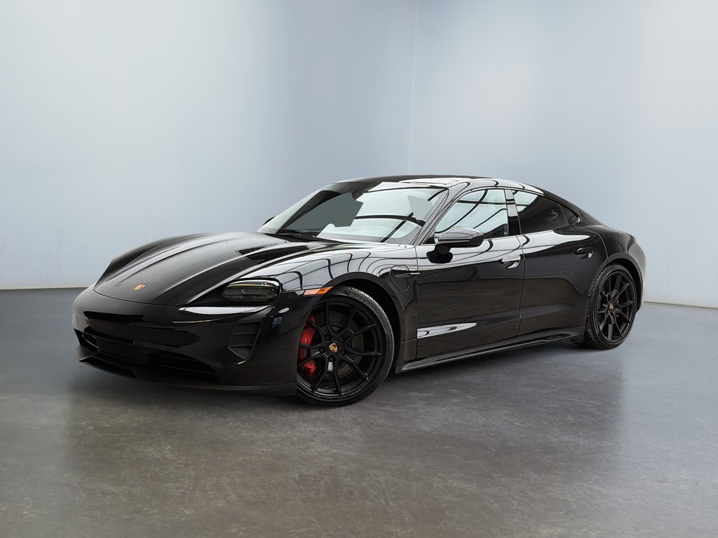 Porsche Taycan GTS AWD 2022 à Laval, Québec - 1 - w1024h768px
