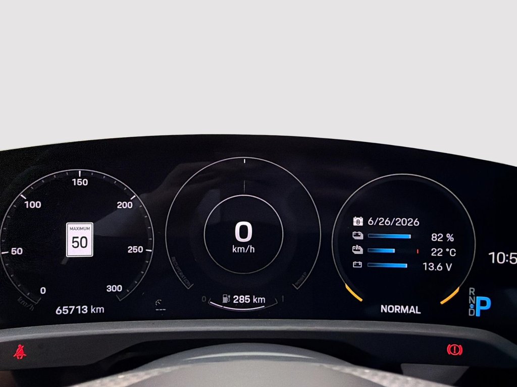2022 Porsche Taycan 4S in Laval, Quebec - 19 - w1024h768px