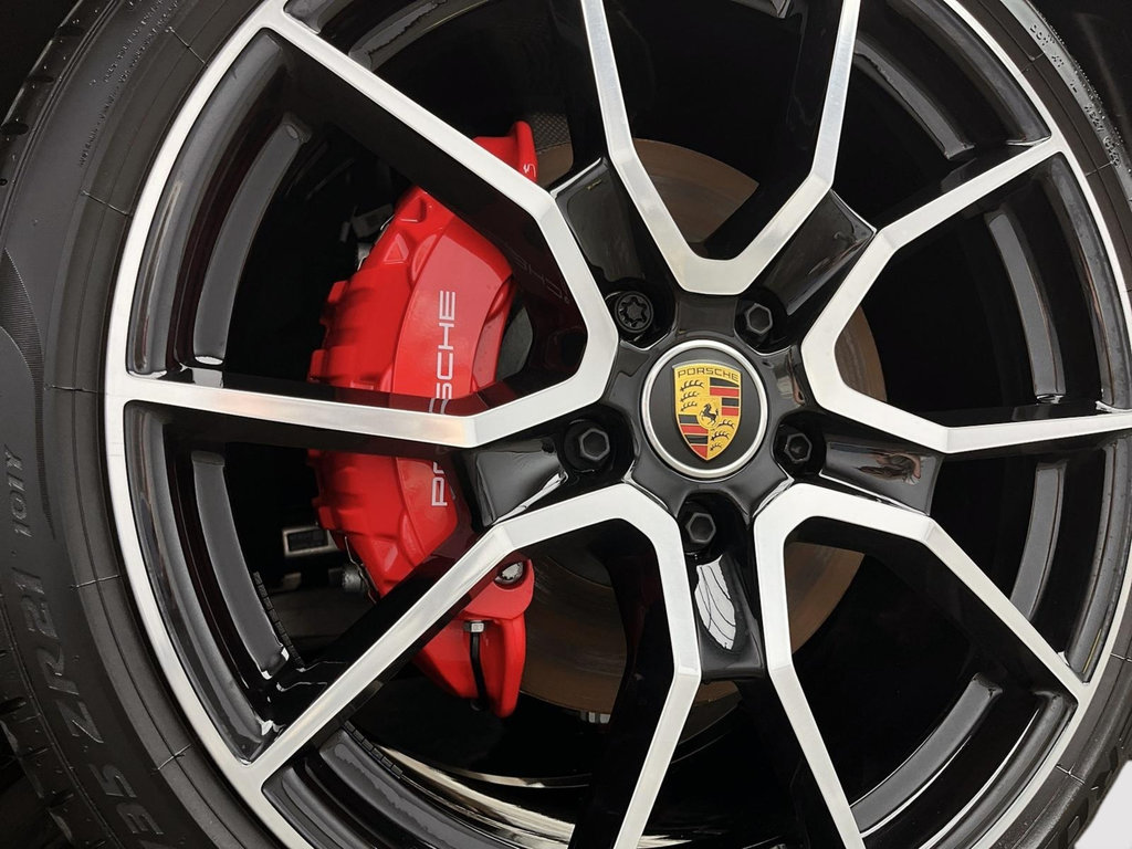 2023 Porsche Taycan 4S 52860$ en options in Laval, Quebec - 10 - w1024h768px