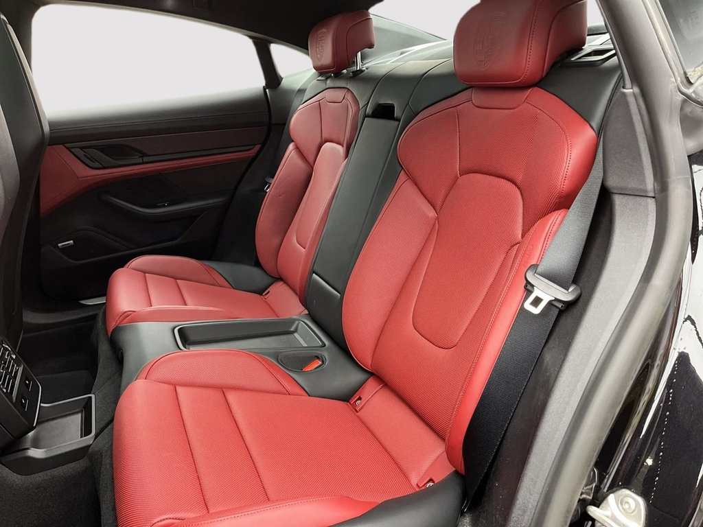 2023 Porsche Taycan 4S 52860$ en options in Laval, Quebec - 20 - w1024h768px