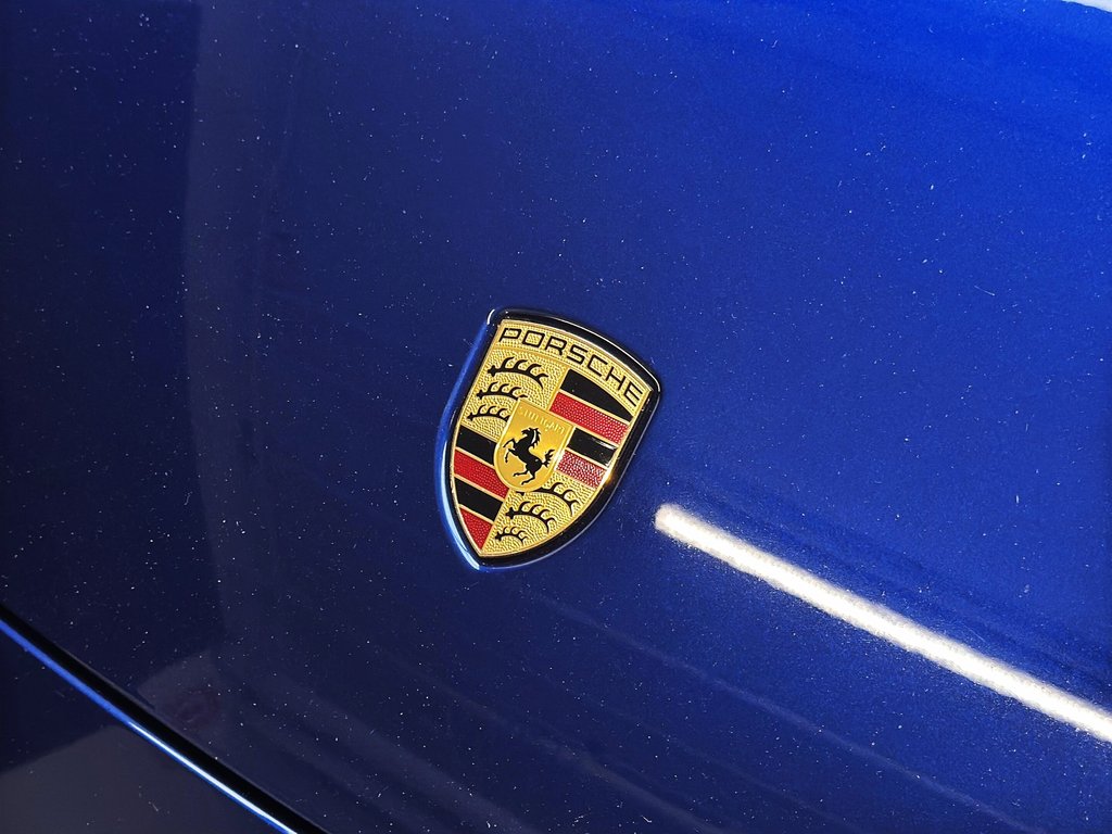 Porsche Taycan GTS Premium Package 2023 à Laval, Québec - 7 - w1024h768px