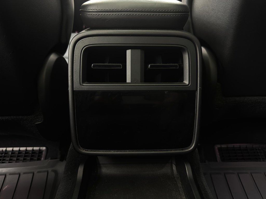 Porsche Taycan GTS Premium Package 2023 à Laval, Québec - 29 - w1024h768px