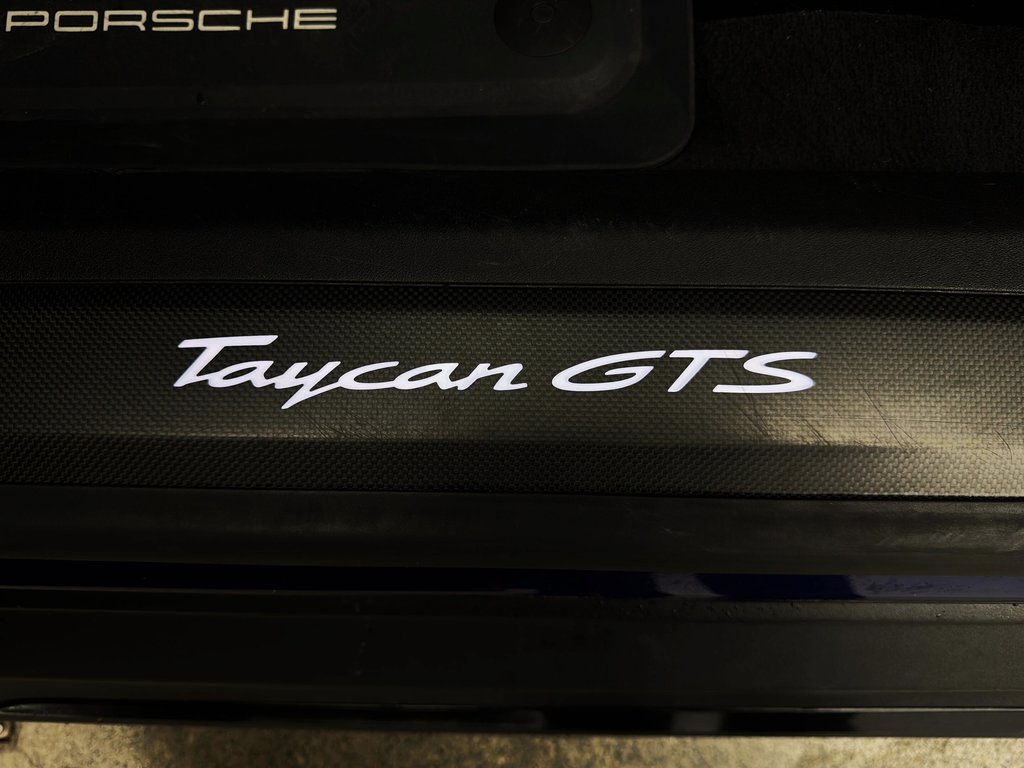 Porsche Taycan GTS Premium Package 2023 à Laval, Québec - 34 - w1024h768px
