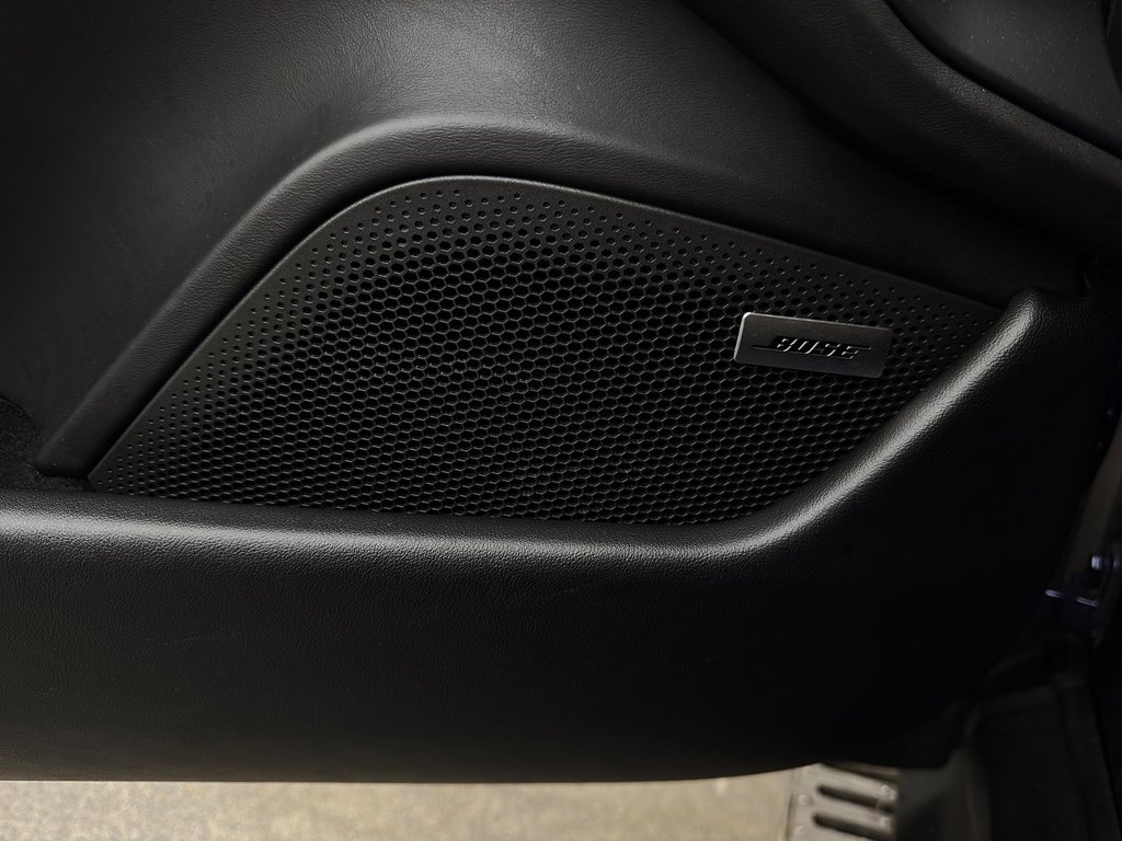 Porsche Taycan GTS Premium Package 2023 à Laval, Québec - 33 - w1024h768px