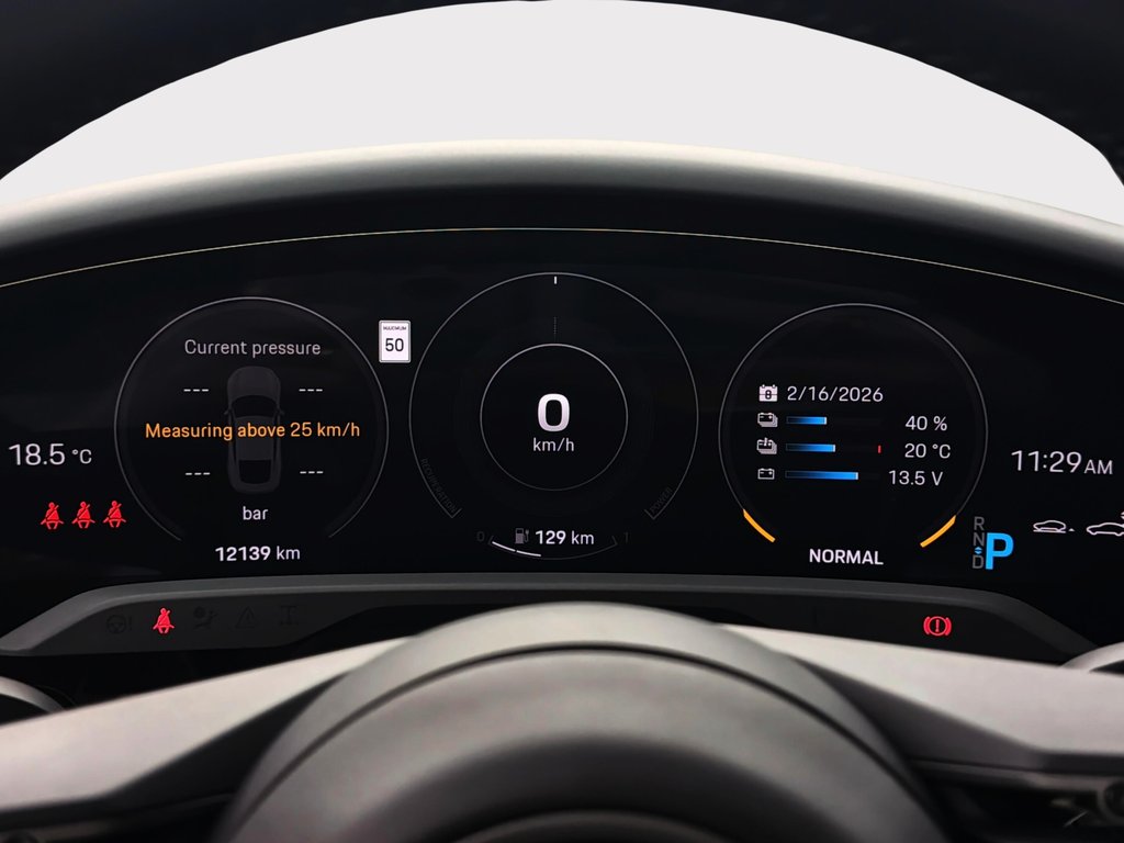 2023 Porsche Taycan Turbo S Tech Package in Laval, Quebec - 19 - w1024h768px