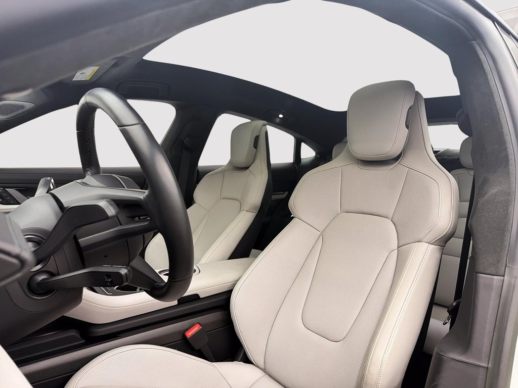 2023 Porsche Taycan Turbo S Tech Package in Laval, Quebec - 14 - w1024h768px