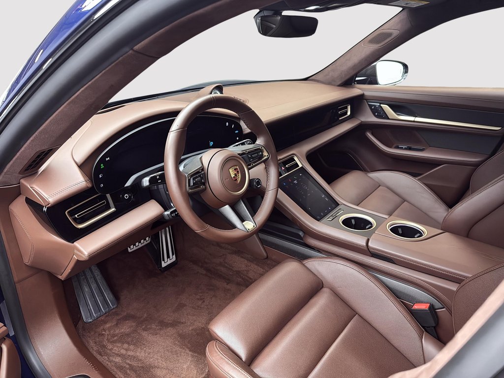 Porsche Taycan GTS Sport Turismo AWD 2024 à Laval, Québec - 13 - w1024h768px