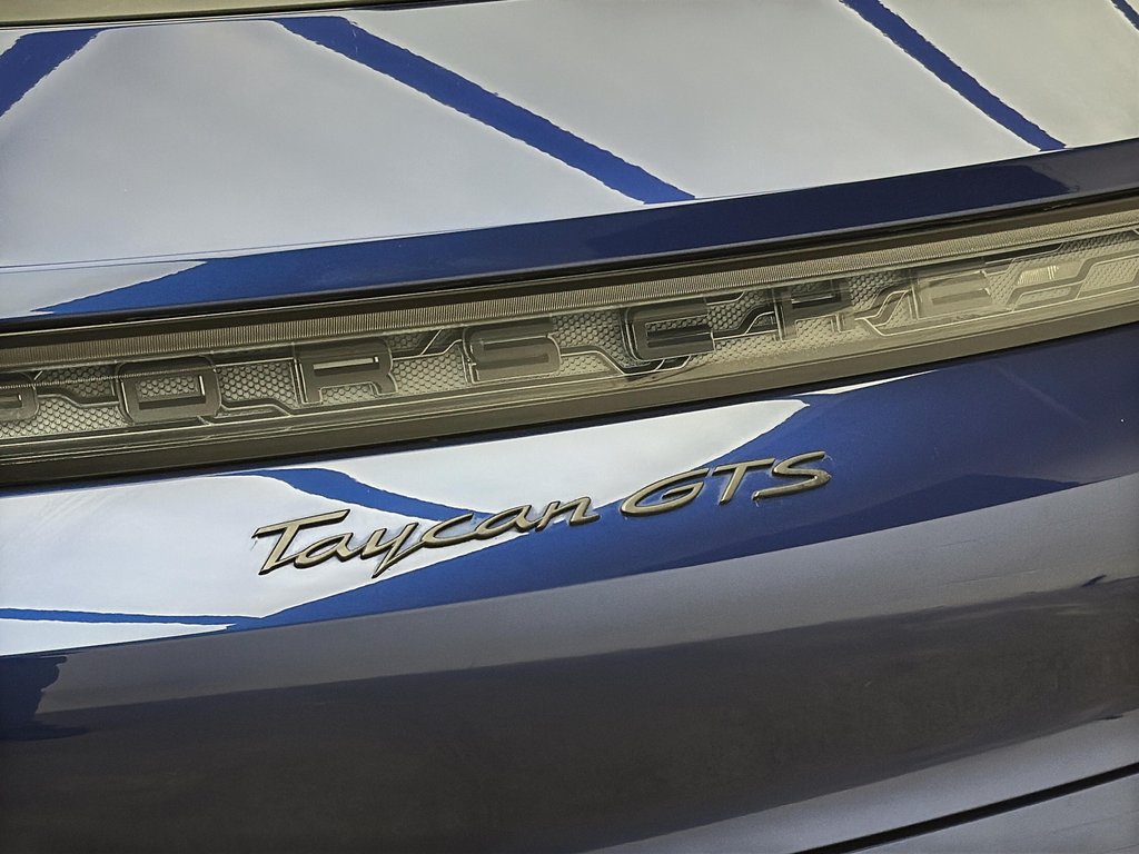 Porsche Taycan GTS Sport Turismo AWD 2024 à Laval, Québec - 9 - w1024h768px